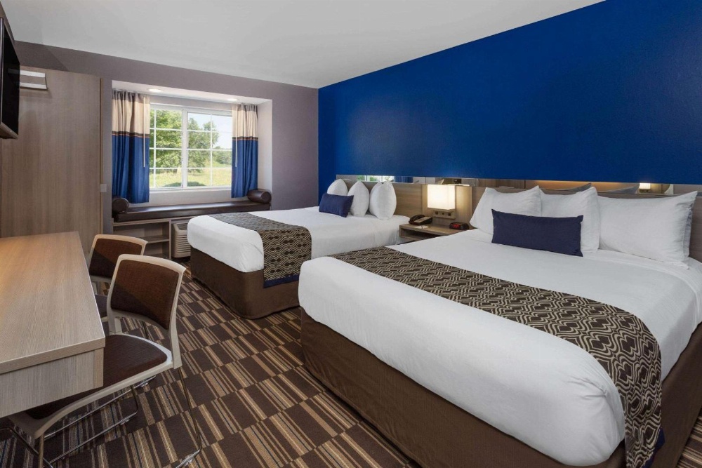 Microtel Inn & Suites By Wyndham Bethel/Danbury